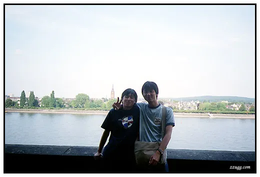 몰락하는 옛 수도 Bonn D+18