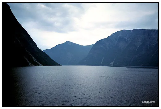 산넘고 물건너 바다건너서... Fjord D+24